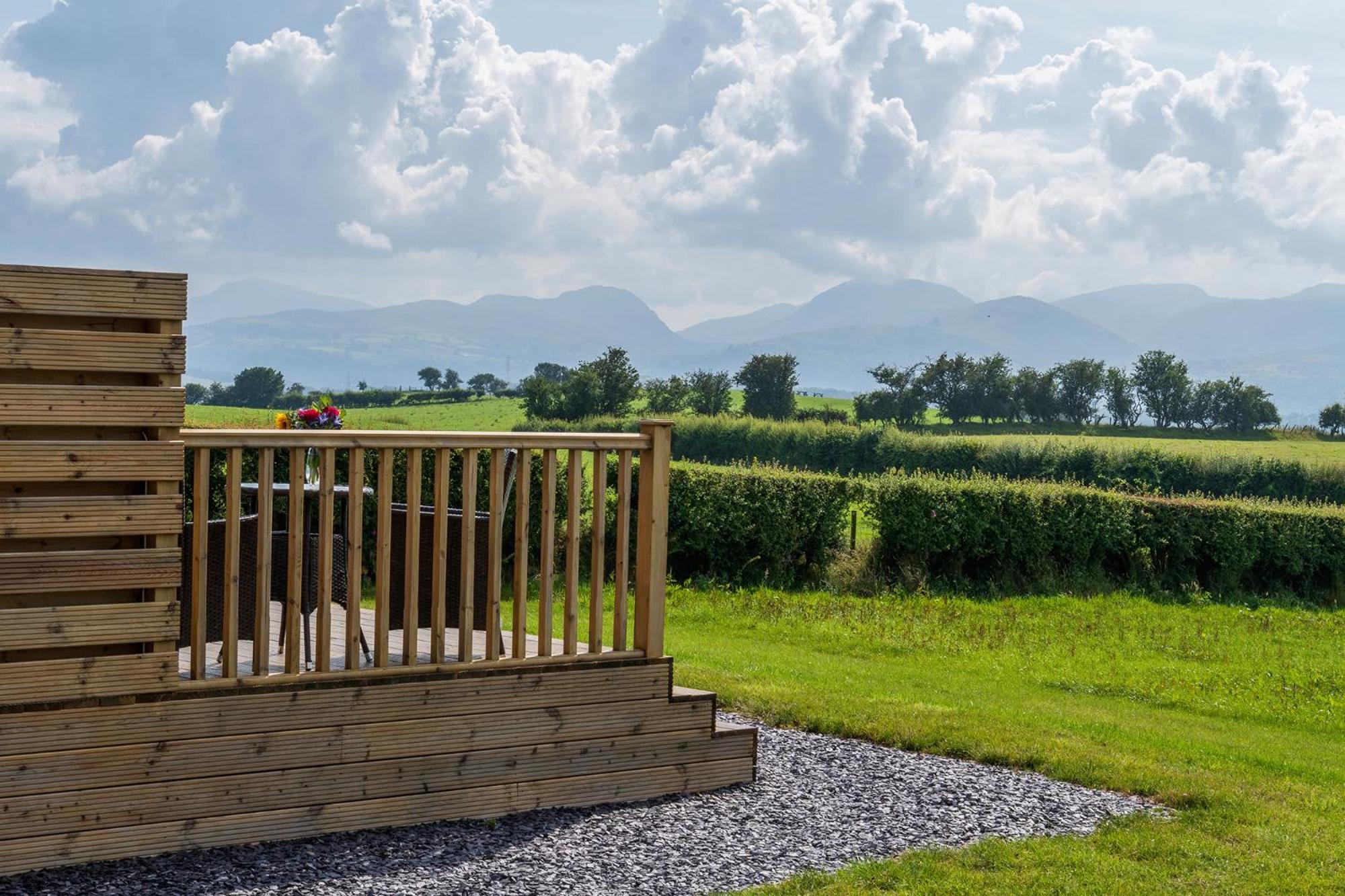 Waenfechan Glamping With Hot Tubs Colwyn Bay Ngoại thất bức ảnh