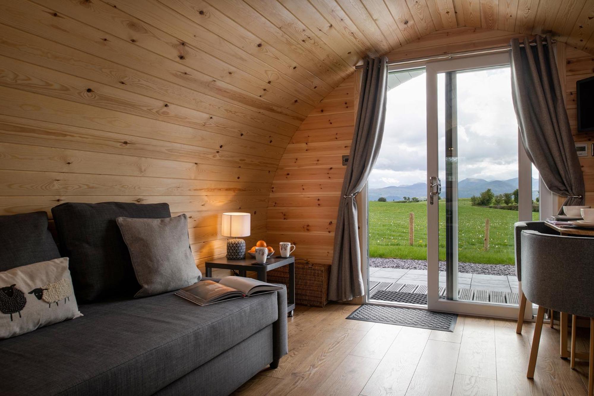 Waenfechan Glamping With Hot Tubs Colwyn Bay Ngoại thất bức ảnh