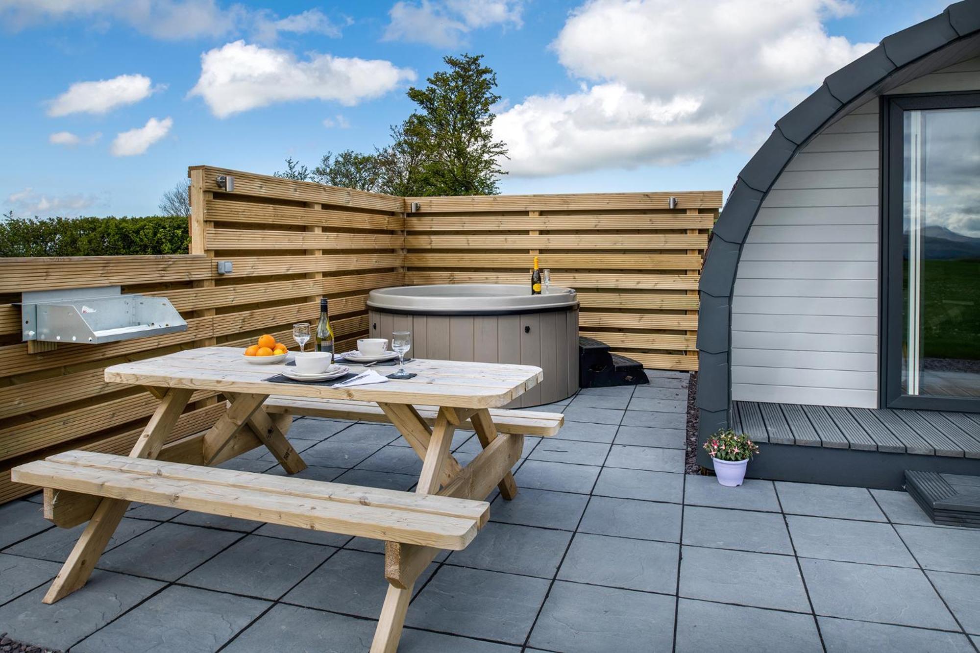 Waenfechan Glamping With Hot Tubs Colwyn Bay Ngoại thất bức ảnh